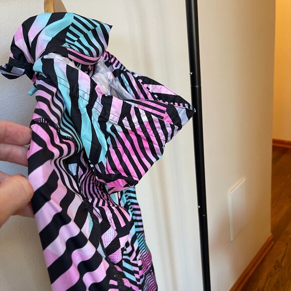 Ivivva Girl's Jacket, Size 10 - Picture 10 of 12